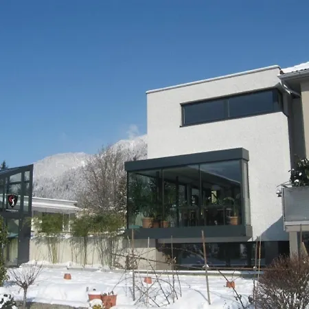 Iq-sports Apartment *