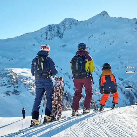 Iq-sports Apartment *